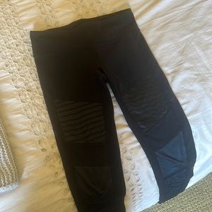 Black alo leggings